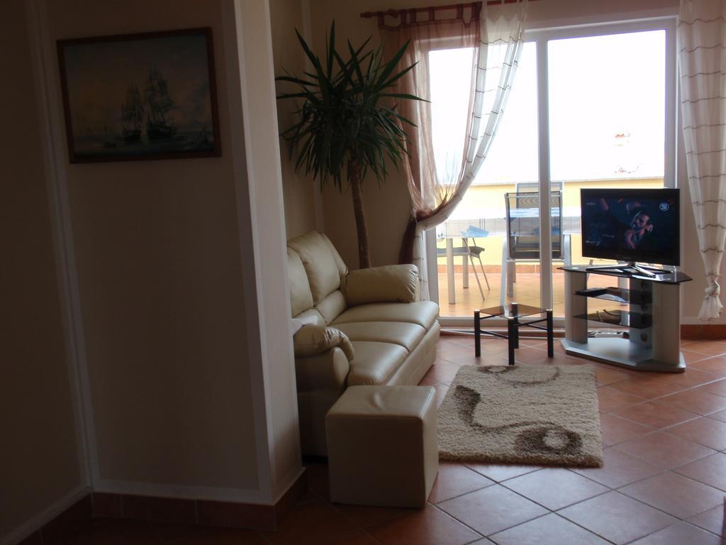 Apartments Salvore Crveni Vrh Room photo